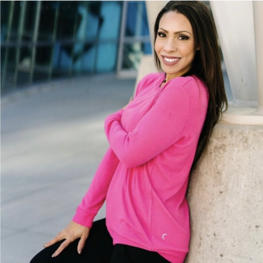 Zyia Fuchsia Boyfriend Sweater size S -NWT